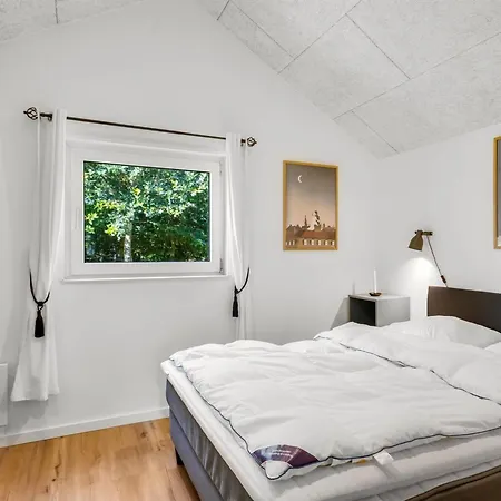 Feriehus Roska - 1-3km From The Sea By Interhome Saltum