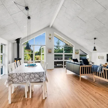 Feriehus Roska - 1-3km From The Sea By Interhome *