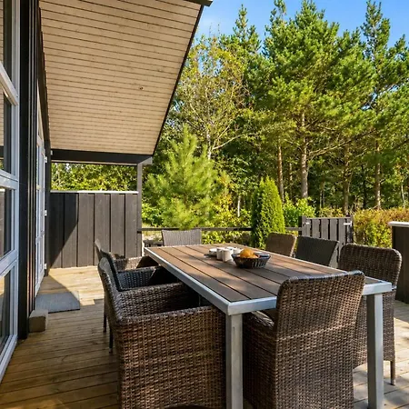 Feriehus Roska - 1-3km From The Sea By Interhome